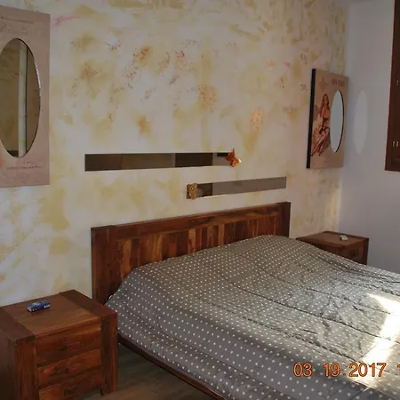 Casa Degli Specchi