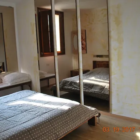 Casa Degli Specchi * Valeggio sul Mincio